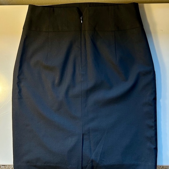 Banana‎ Republic Black Pencil Skirt With Side Pockets Size 00 - Picture 2 of 5